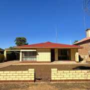 Seller of a House in Crystal Brook