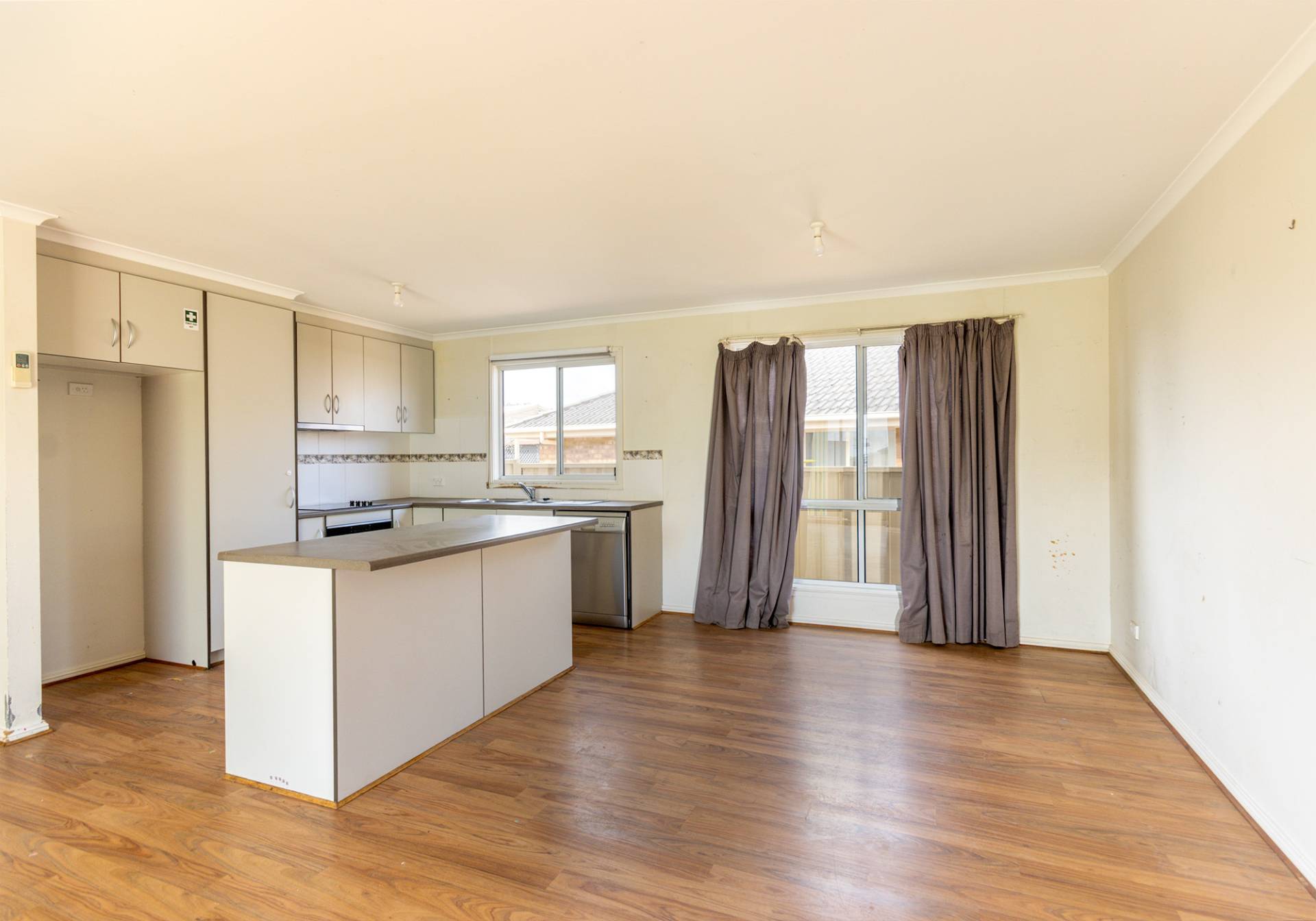 9 Islesworth St, North Beach - Thumbnail 8