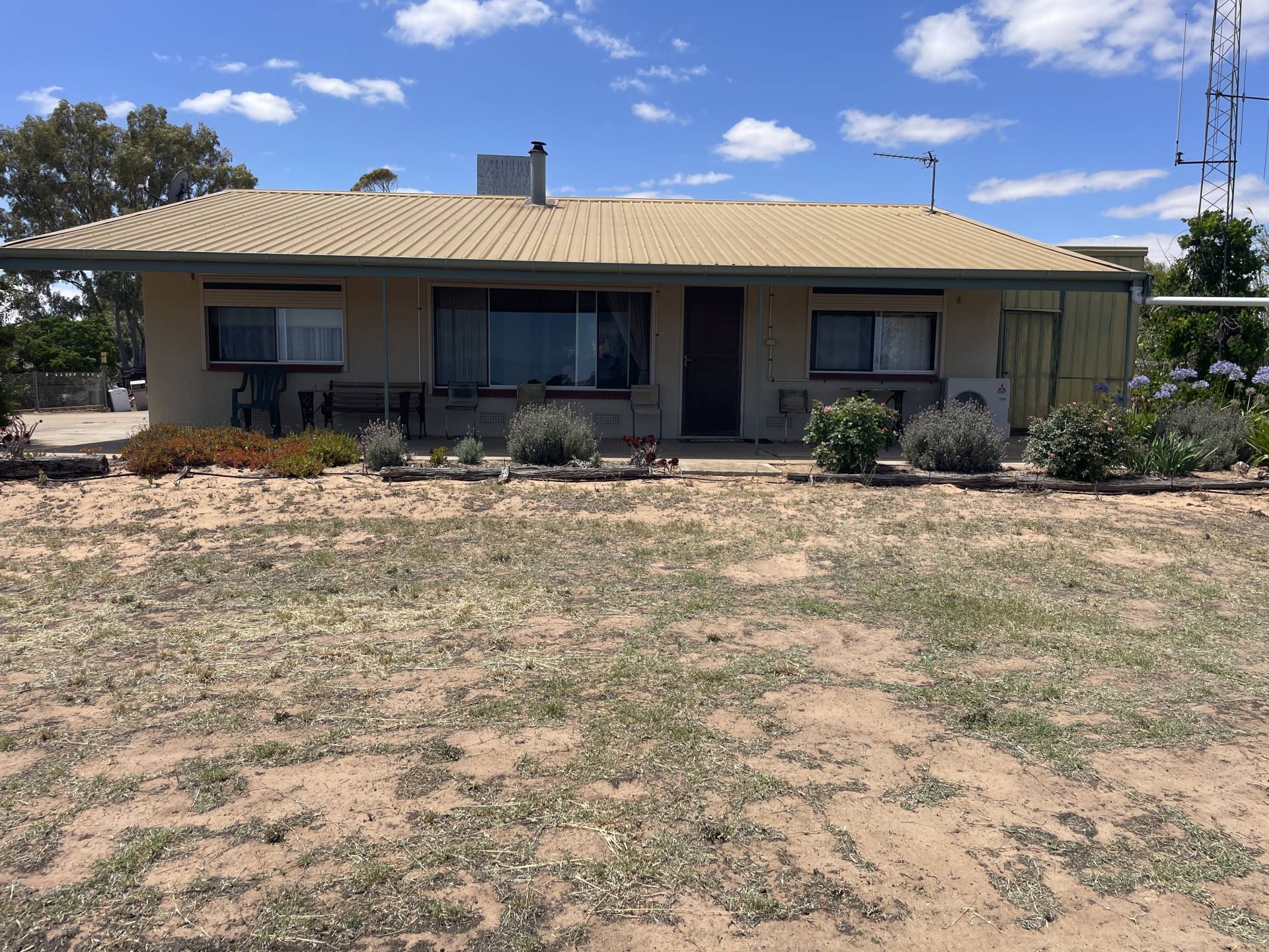 84 Upper Yorke Road, Port Broughton - Thumbnail 2