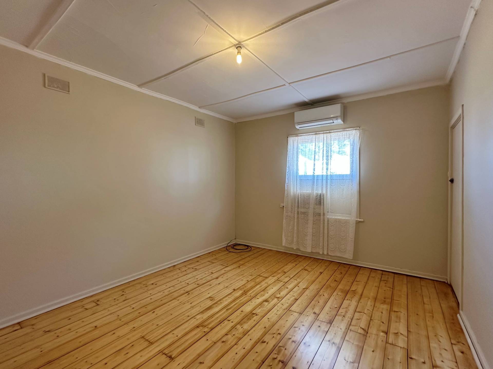 18 Gadd Ave, Crystal Brook - Thumbnail 5