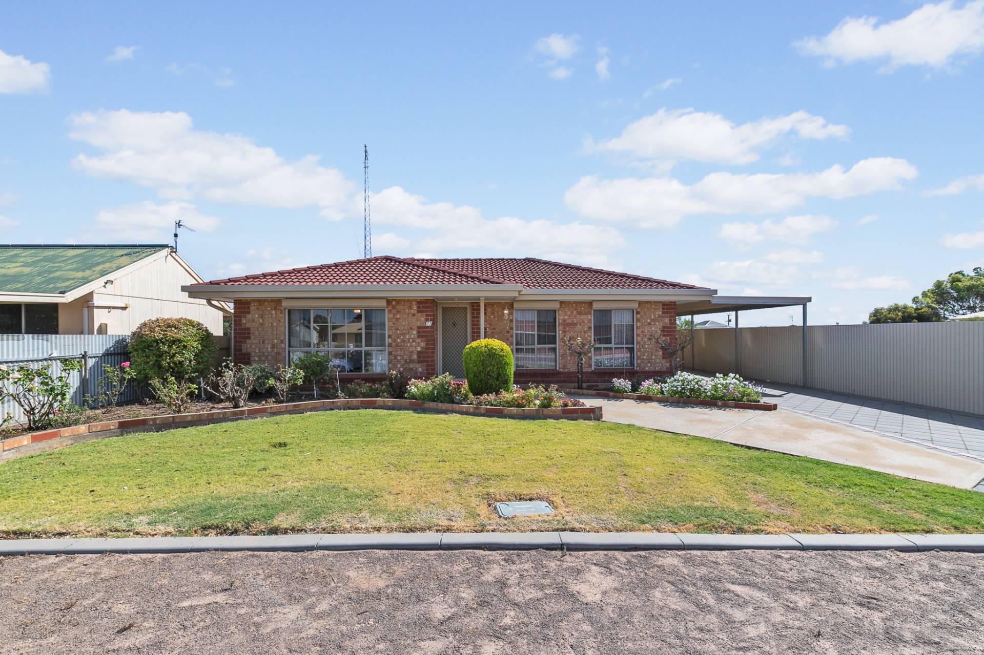 27 Cambridge St, Moonta Bay - Image 1