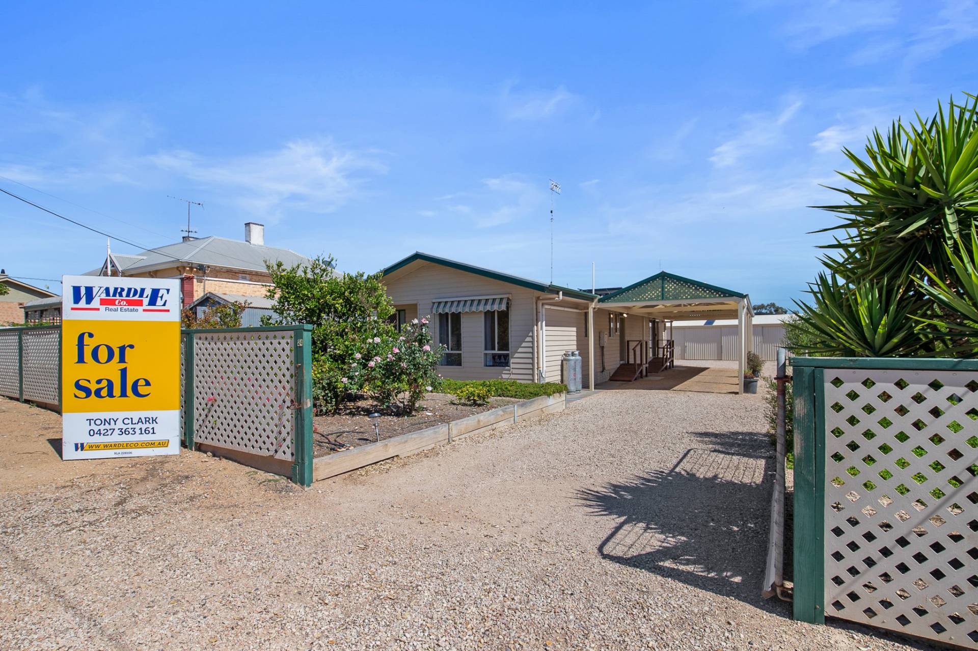 24 Lawhill Street, Port Victoria - Thumbnail 2
