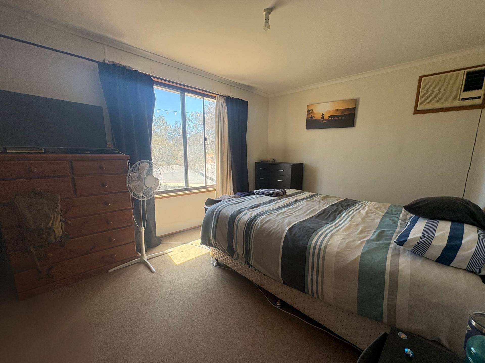 6 Axehead Road, Roxby Downs - Thumbnail 4