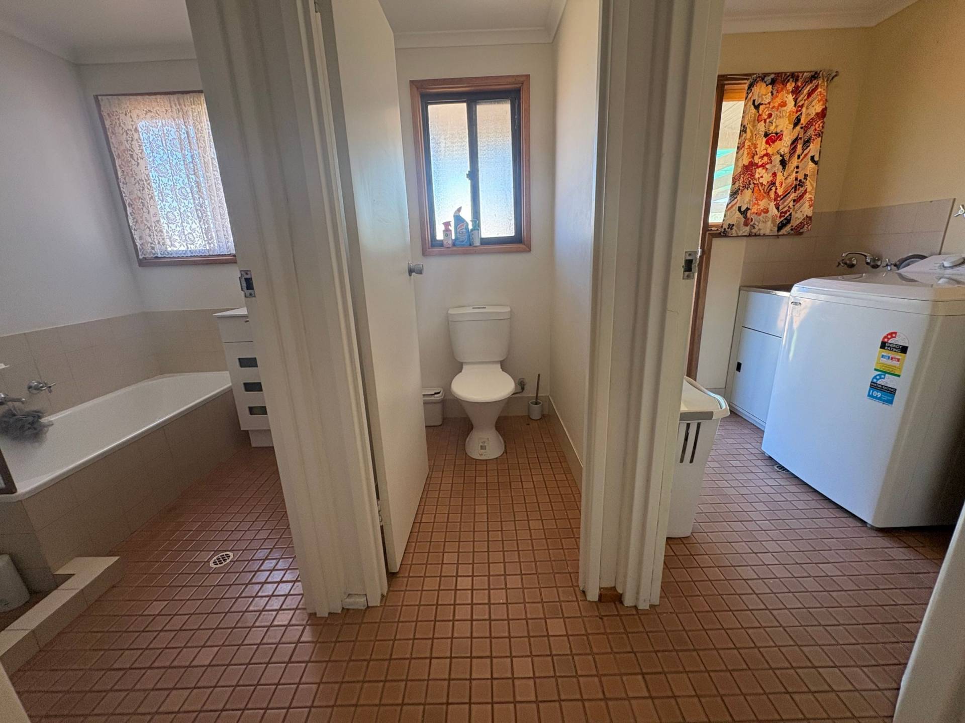 6 Axehead Road, Roxby Downs - Thumbnail 7