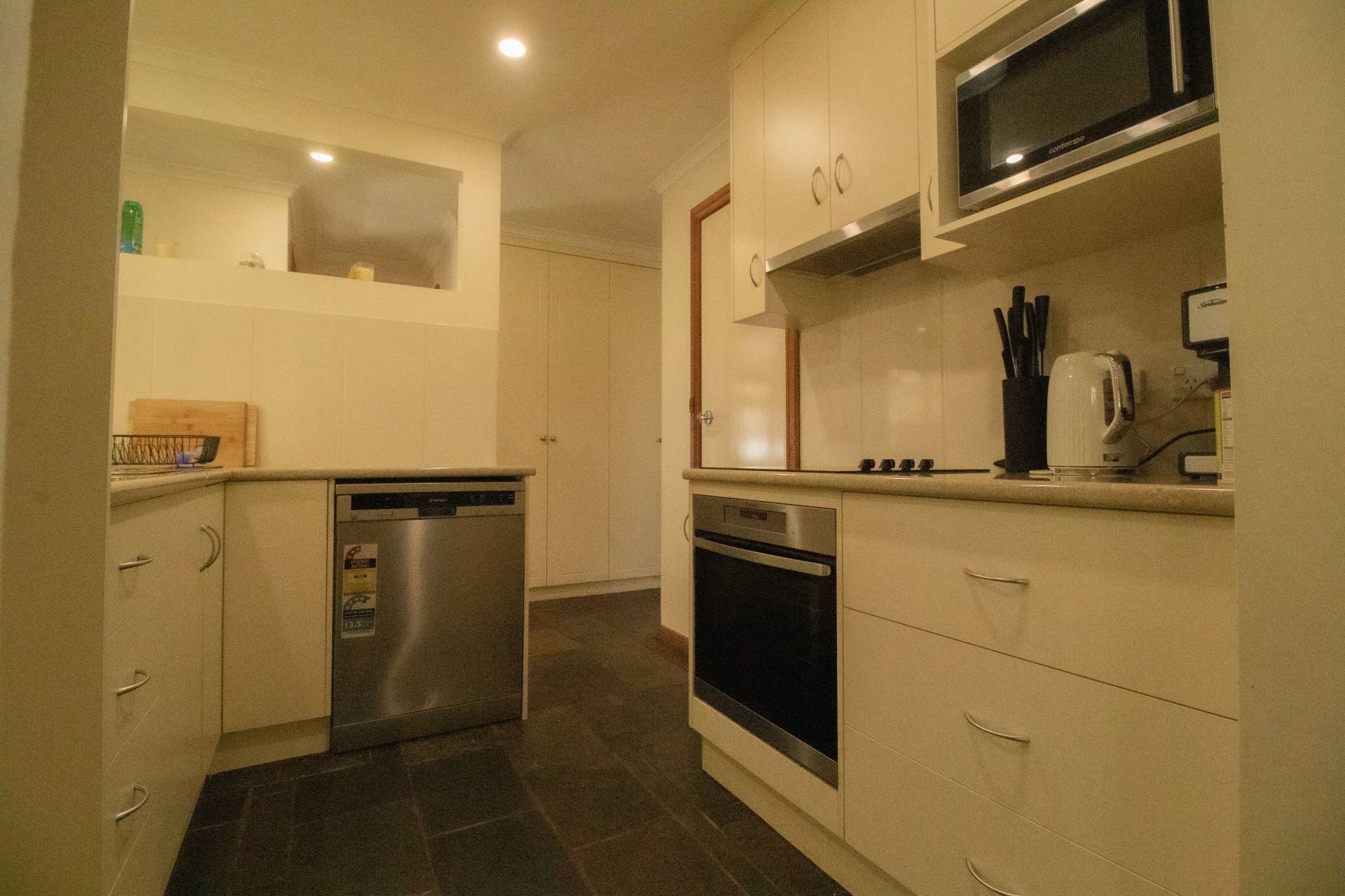 5 McKinnon Park, Clare - Thumbnail 7