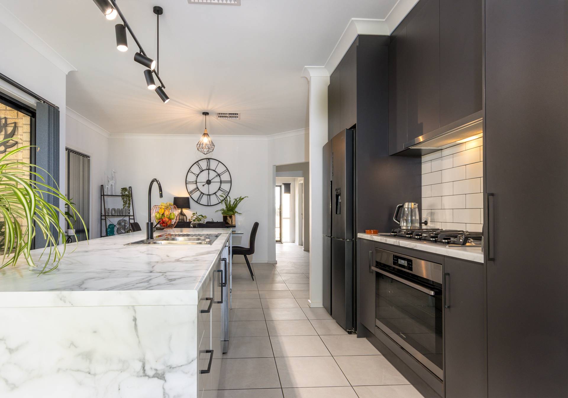 2A John Lloyd Street, Wallaroo - Thumbnail 5