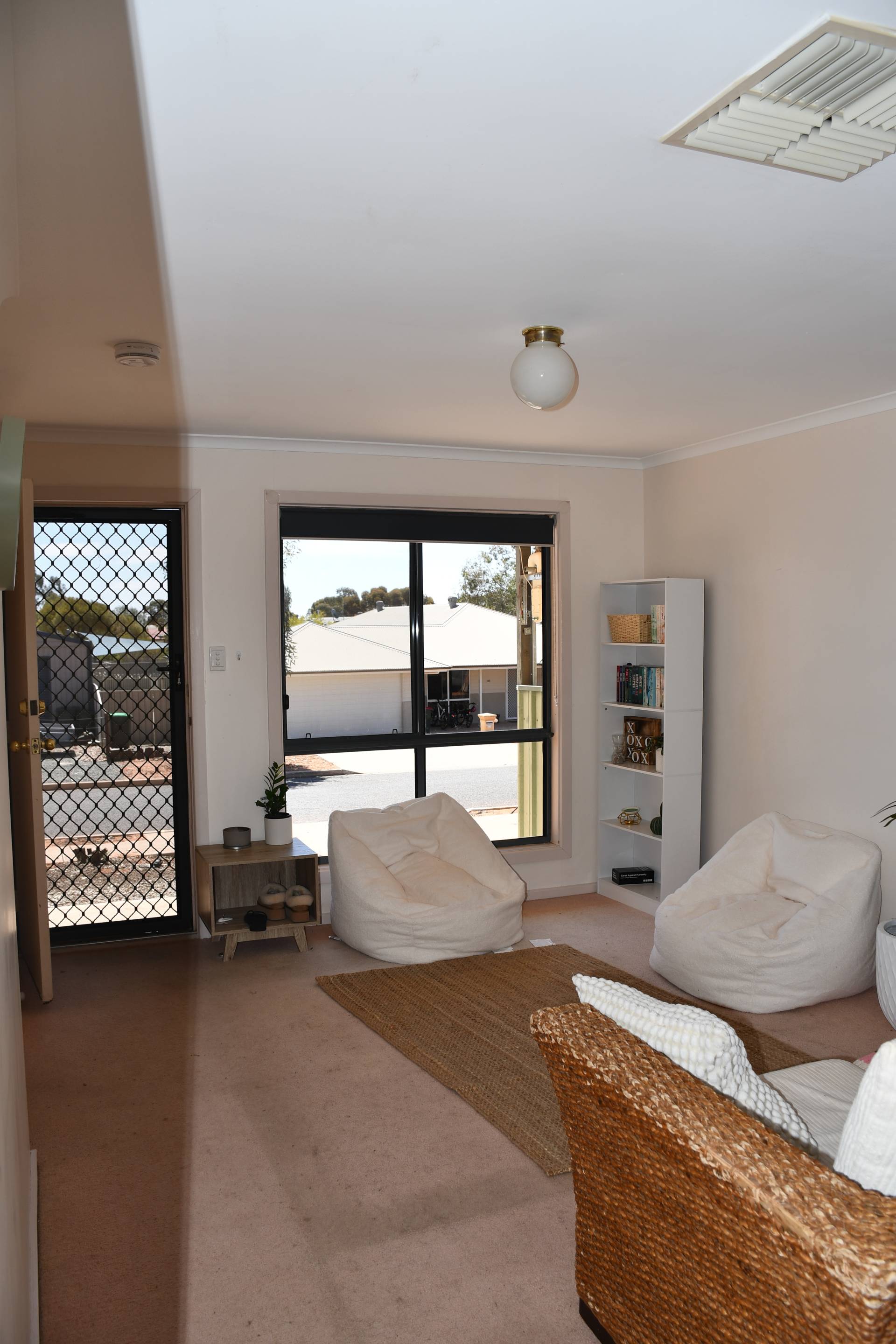 Lot 49B Maireana Circuit, Roxby Downs - Thumbnail 2