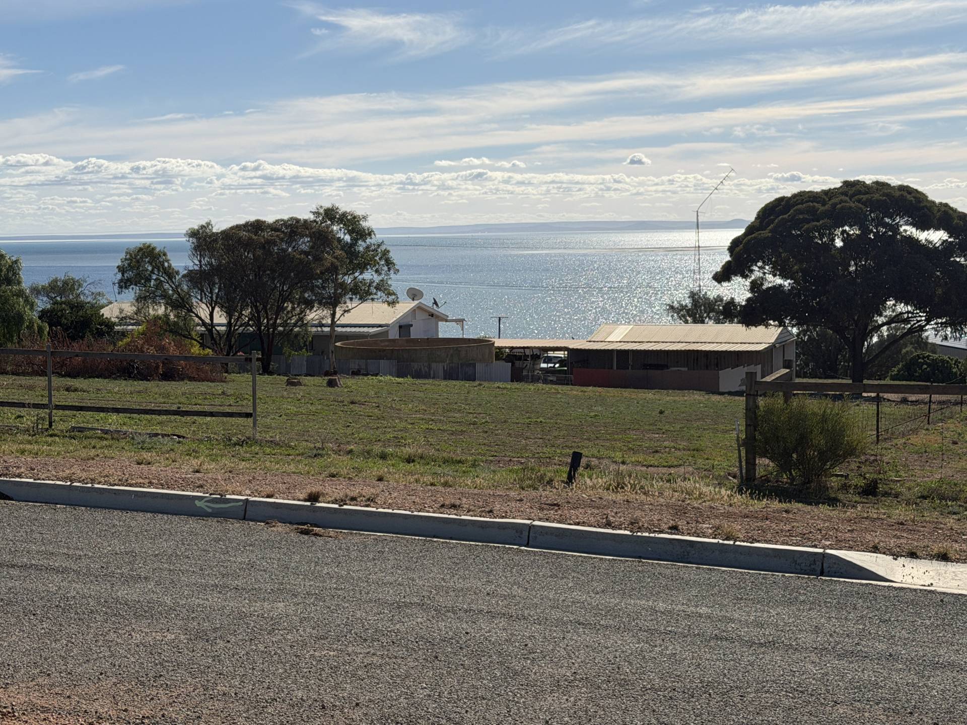 28 Calvary Drive, Weeroona Island - Thumbnail 4