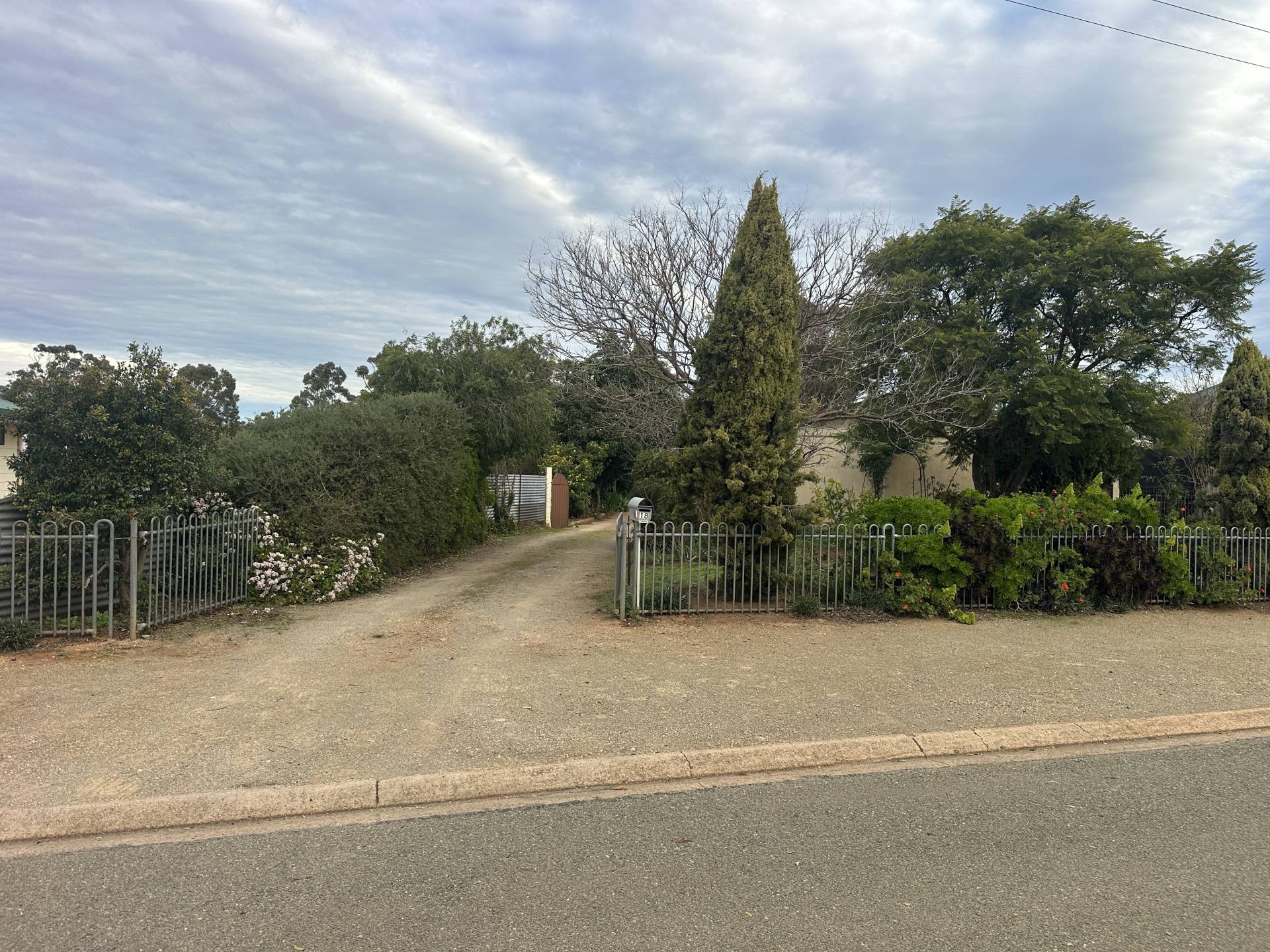 18 Gloucester Road, Jamestown - Image 1