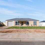 Buyer of a House in Kadina