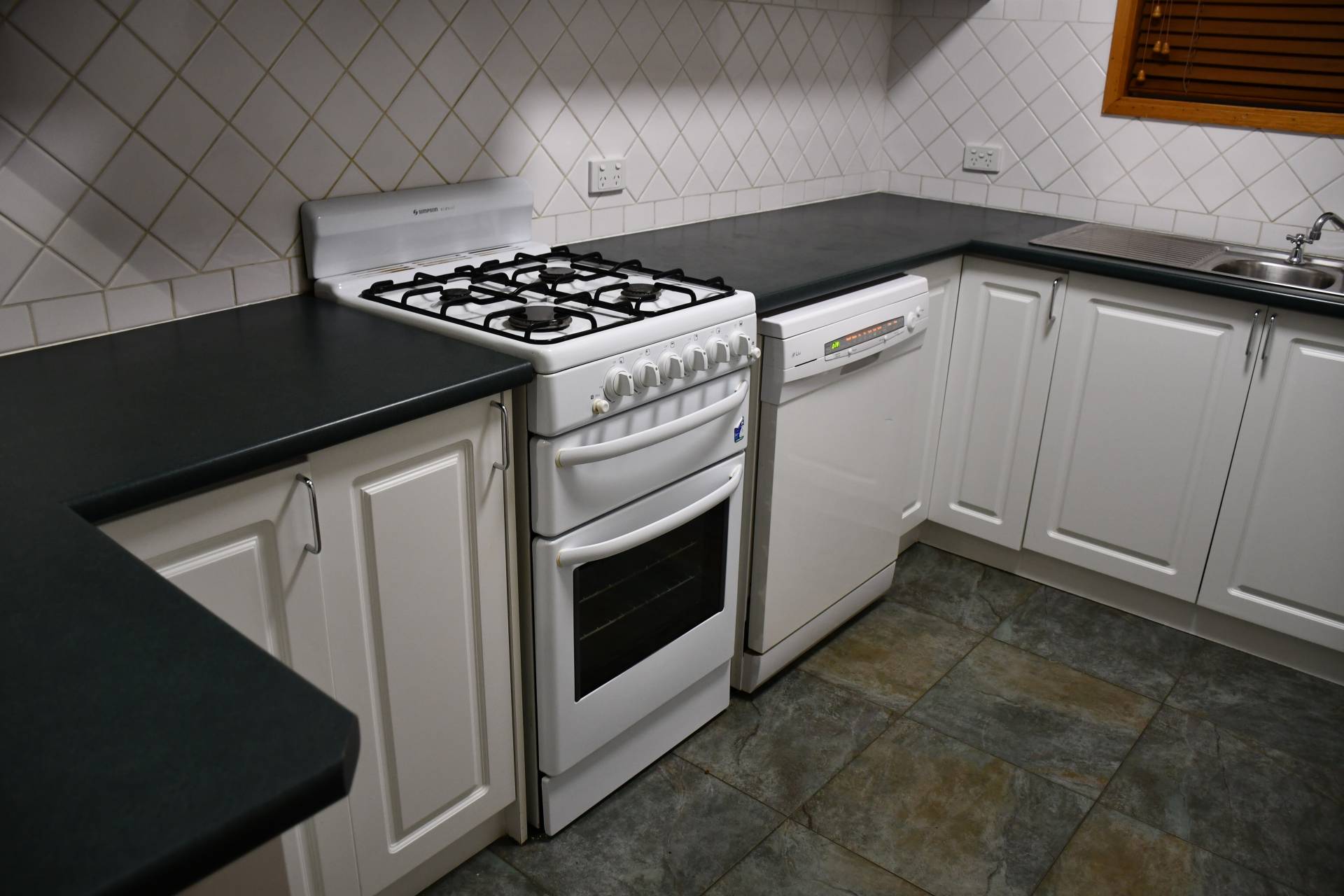 29 Gregory Street, Roxby Downs - Thumbnail 5