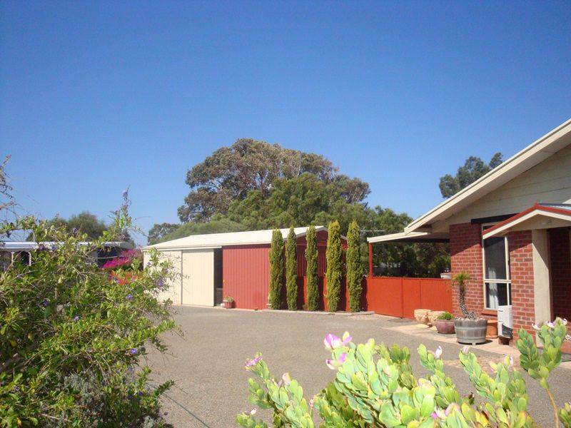 6-8 Olivebank Street, Port Germein - Thumbnail 2