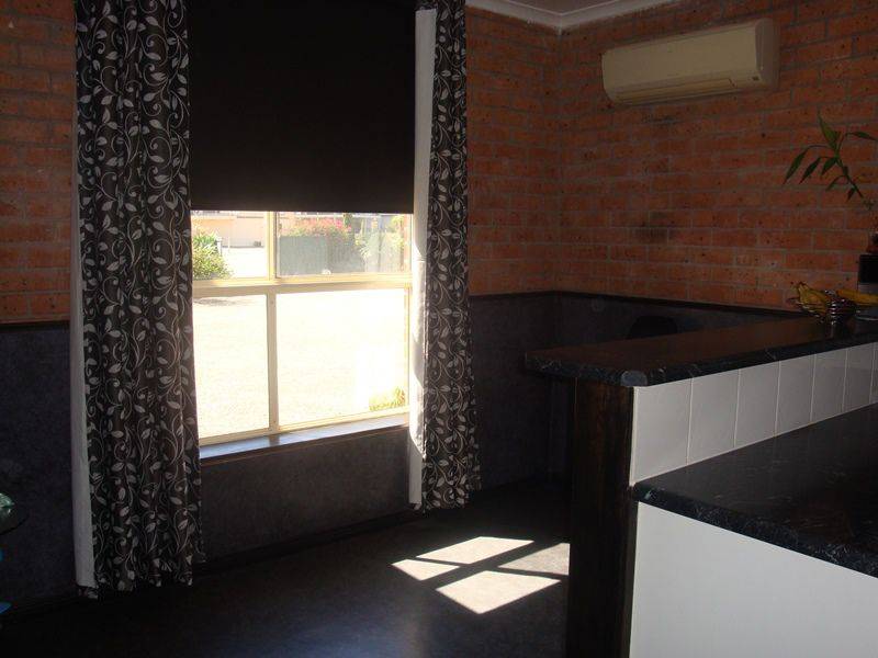 6-8 Olivebank Street, Port Germein - Thumbnail 6