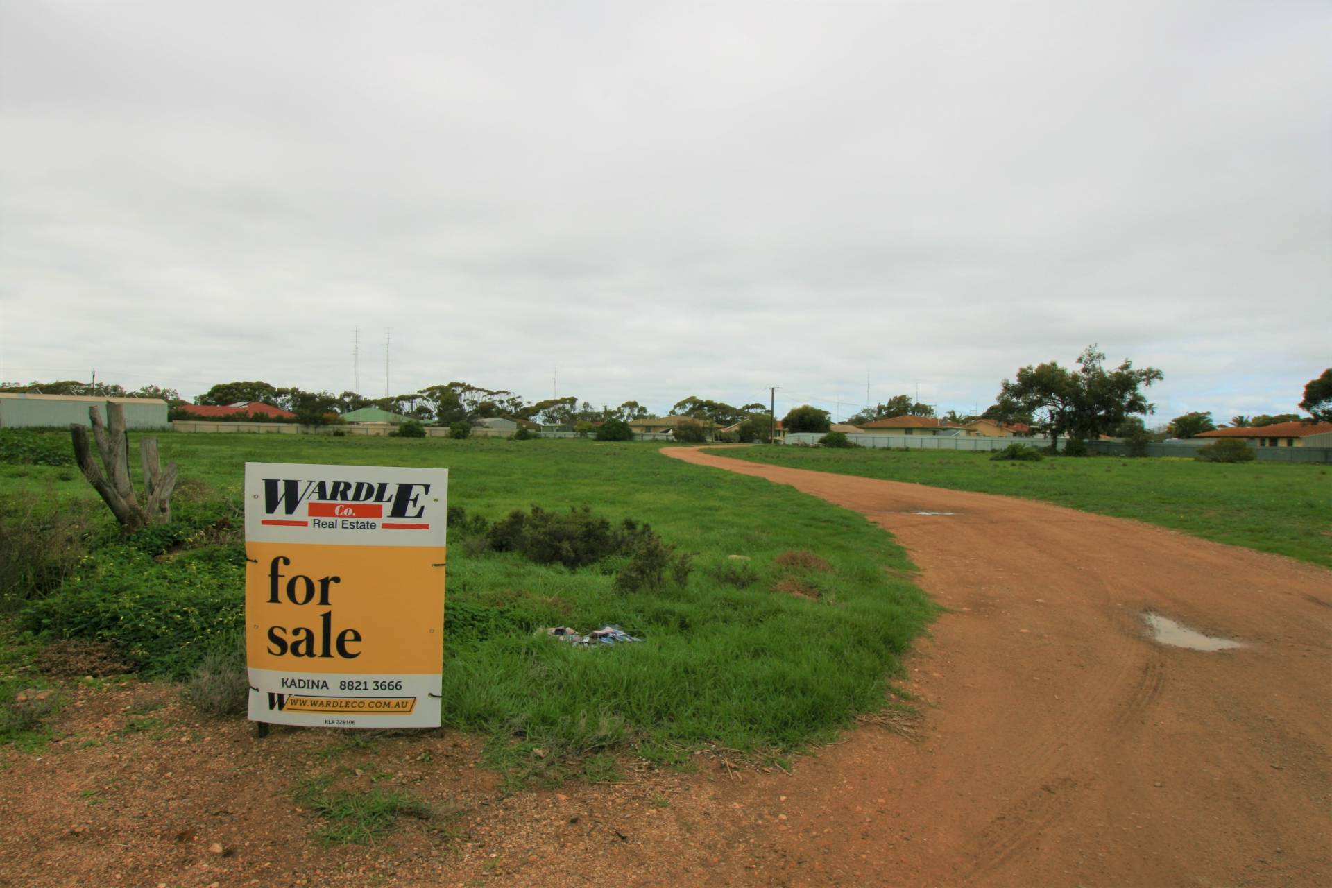 APPROVED SUBDIVISION PRICE SLASHED TO SELL Wardle Co Real Estate