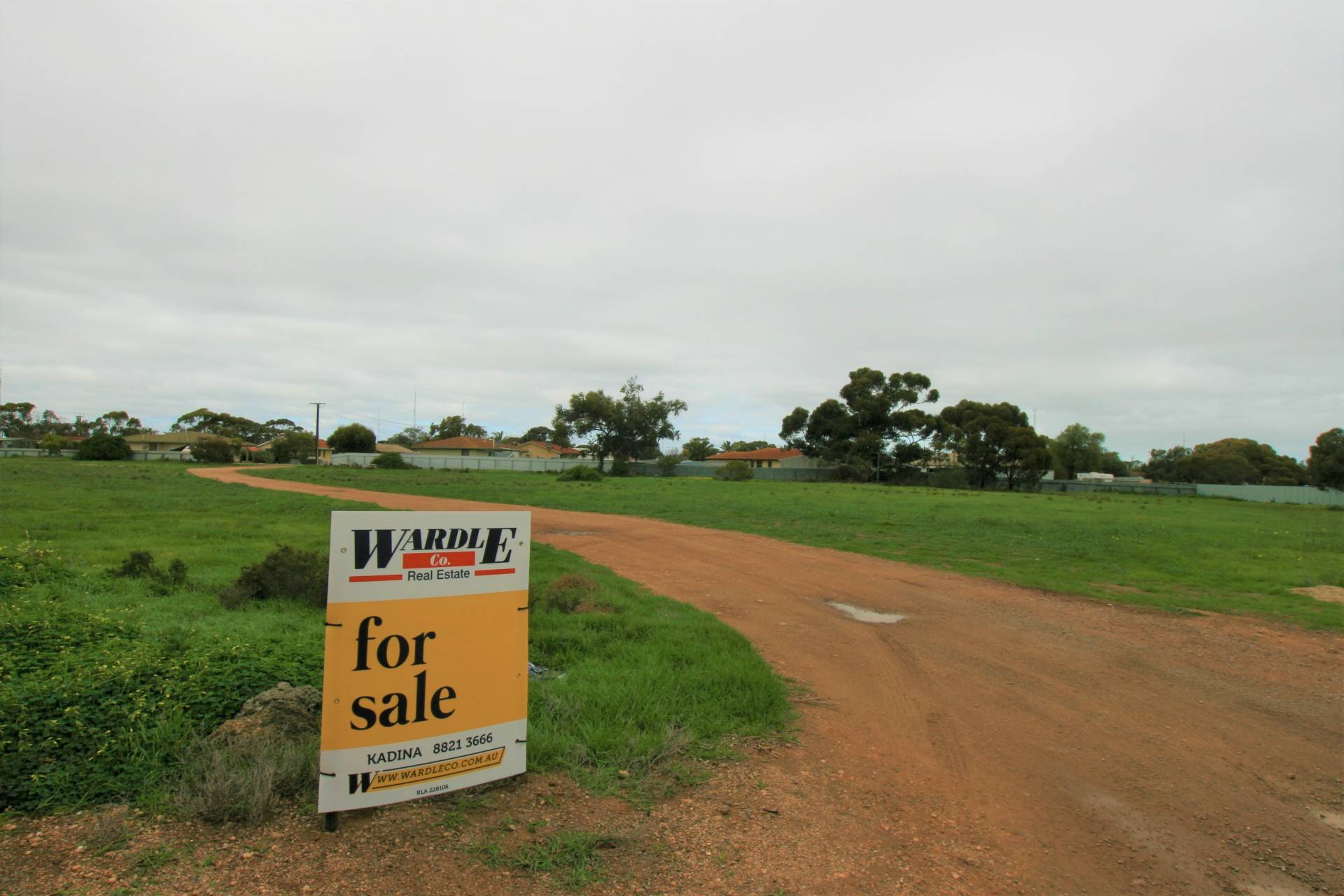 APPROVED SUBDIVISION PRICE SLASHED TO SELL Wardle Co Real Estate