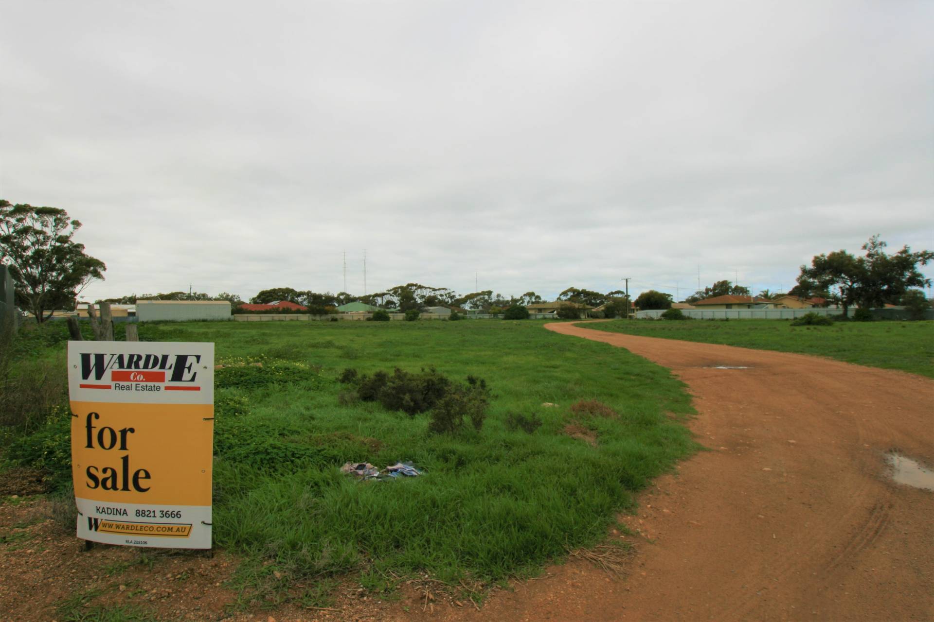 APPROVED SUBDIVISION PRICE SLASHED TO SELL Wardle Co Real Estate