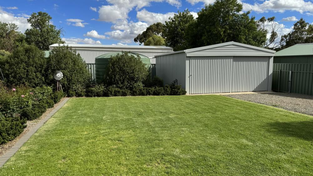 2 Creek St Wardle Co Real Estate