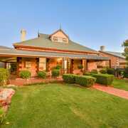 Seller of a House in Crystal Brook