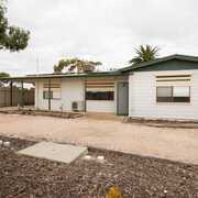 Seller of a House in Wallaroo