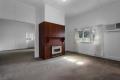 Charming Cottage In The Heart Of Town!