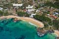 Superb Unit Living Overlooking Flynn’s Beach