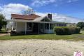 The Homestead "Box Hill"Out of Town - Large Family Home