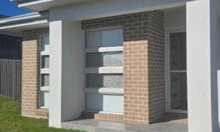 Brand New Luxury 4 Bedroom Home in North Hill