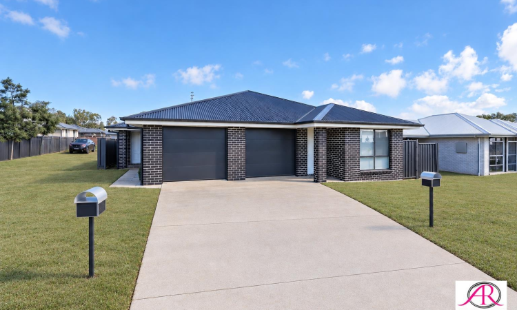 As new 2 bed Duplex