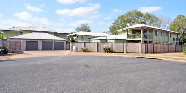 Vandana and Sikki testimonial image