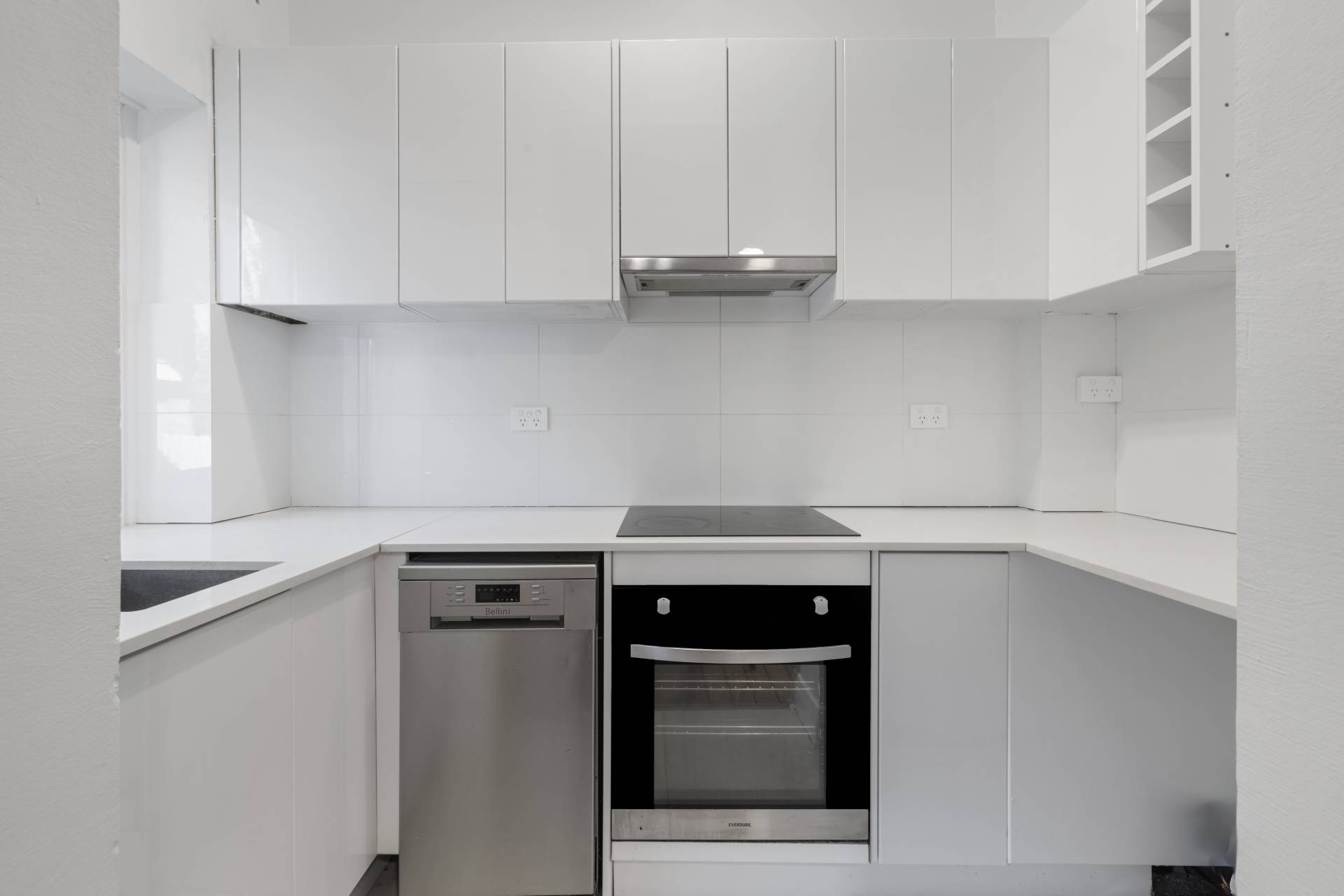 Unit 14, 85 Roscoe St, Bondi Beach - Thumbnail 2