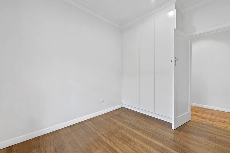 Unit 4, 597 New South Head Rd, Rose Bay - Thumbnail 4