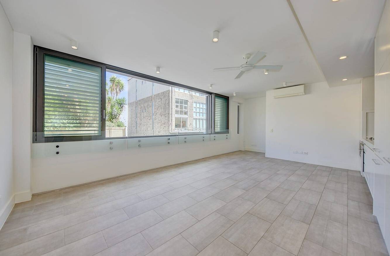 Unit 1/82-92 Gould Street, Bondi Beach - Thumbnail 5