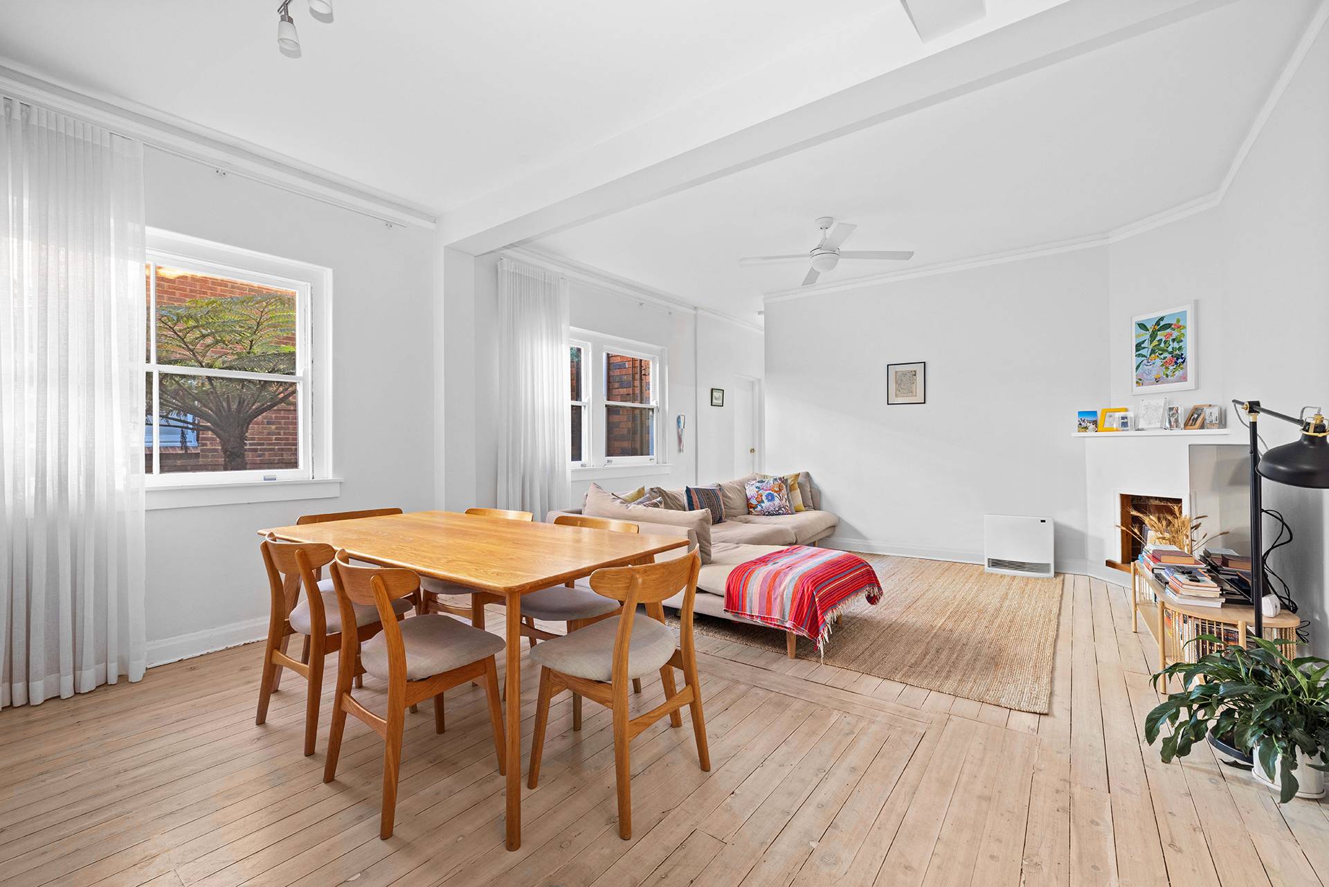 Unit 8, 28 Balfour Rd, Rose Bay - Image 1