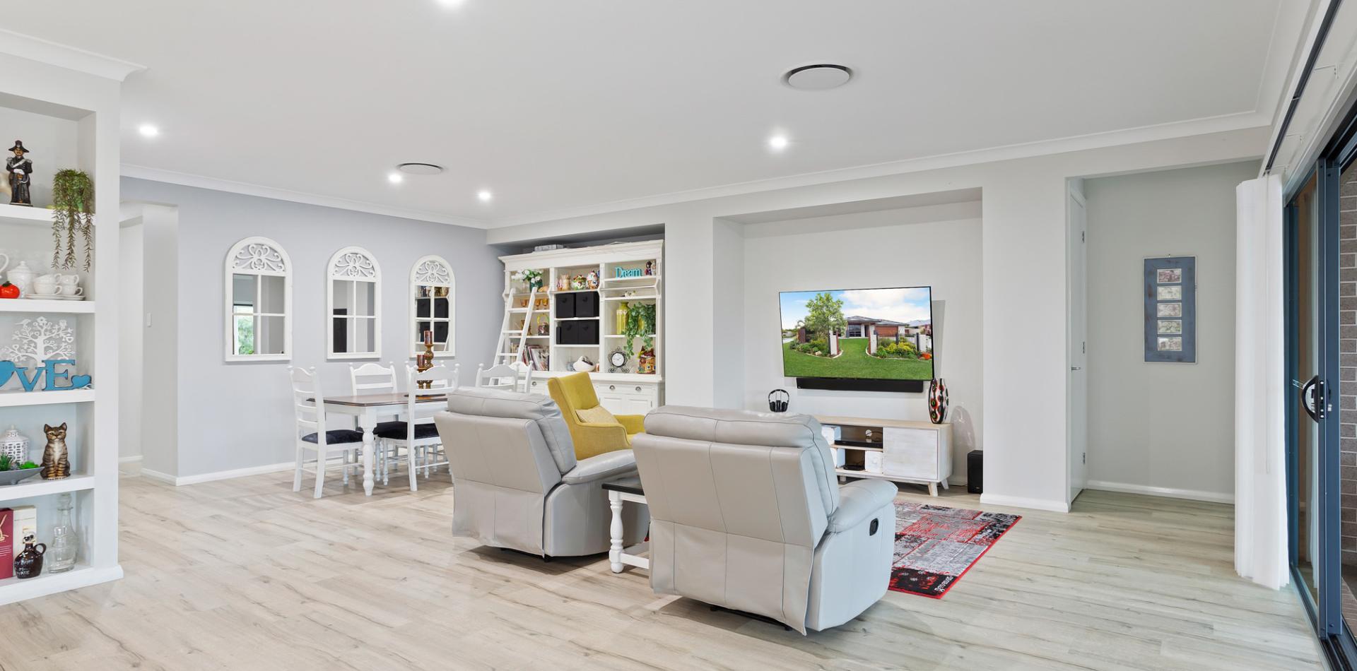 BONGAREE PREMIER CANAL FRONT RESIDENCE Wilson & Co Property Professionals