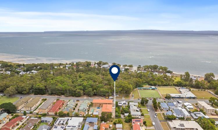 COASTAL LIVIING WITH LIFESTYLE AND INCOME APPEAL