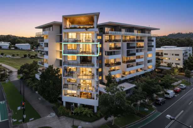 Elevated Living with Panoramic Views!