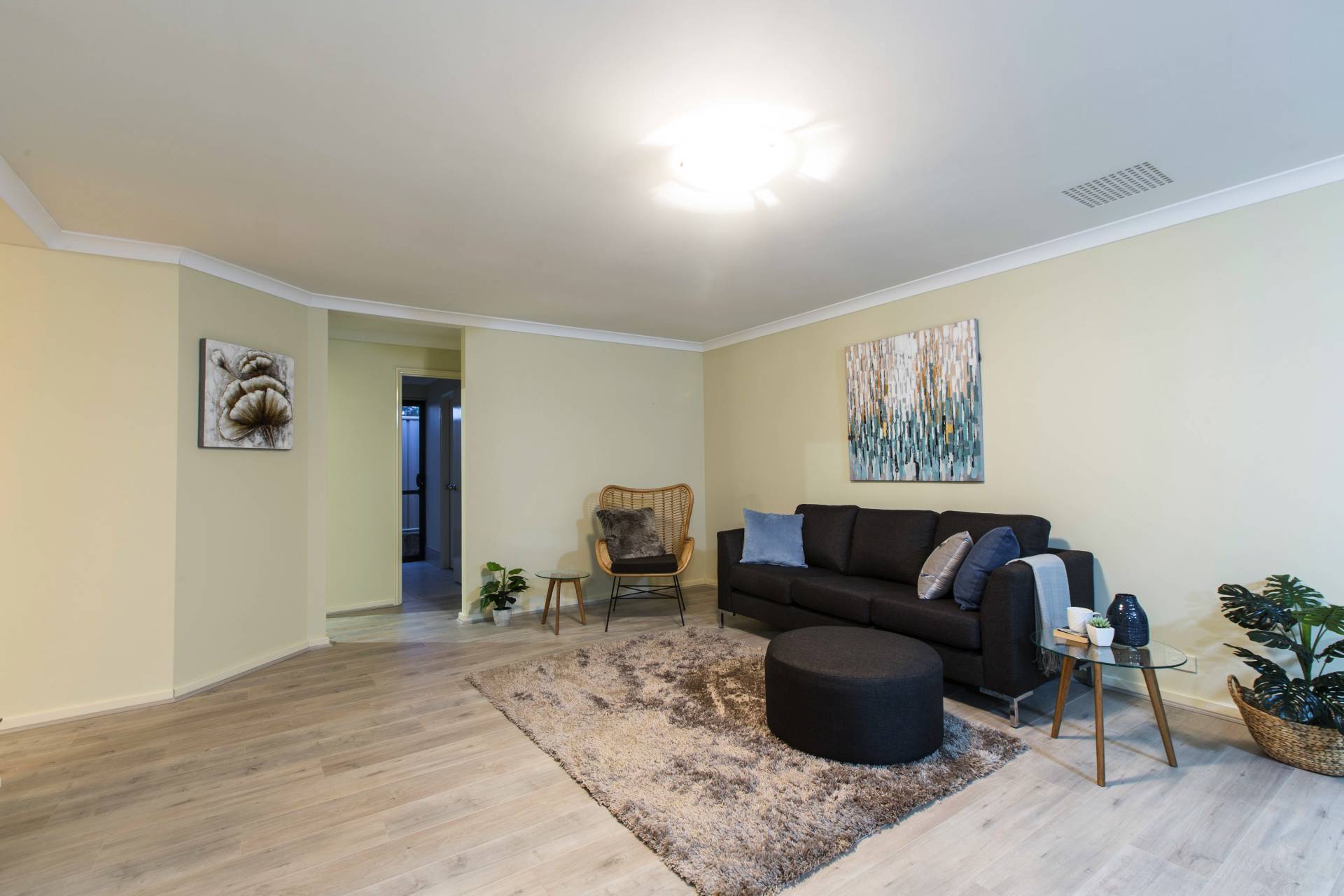 77 Shiraz Bvd, Pearsall - Thumbnail 4