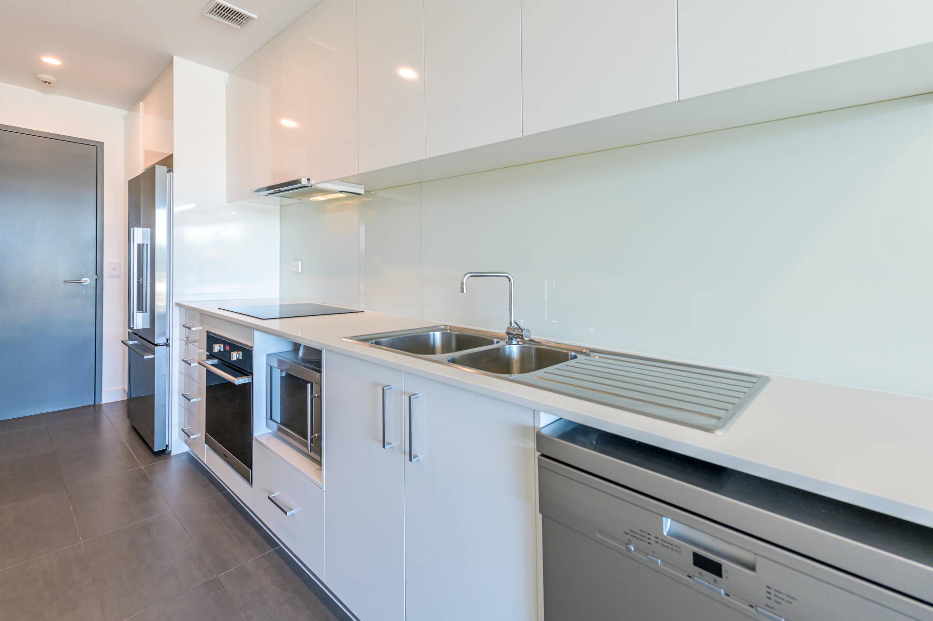 Unit 215, 334 Cambridge St, Wembley - Thumbnail 5