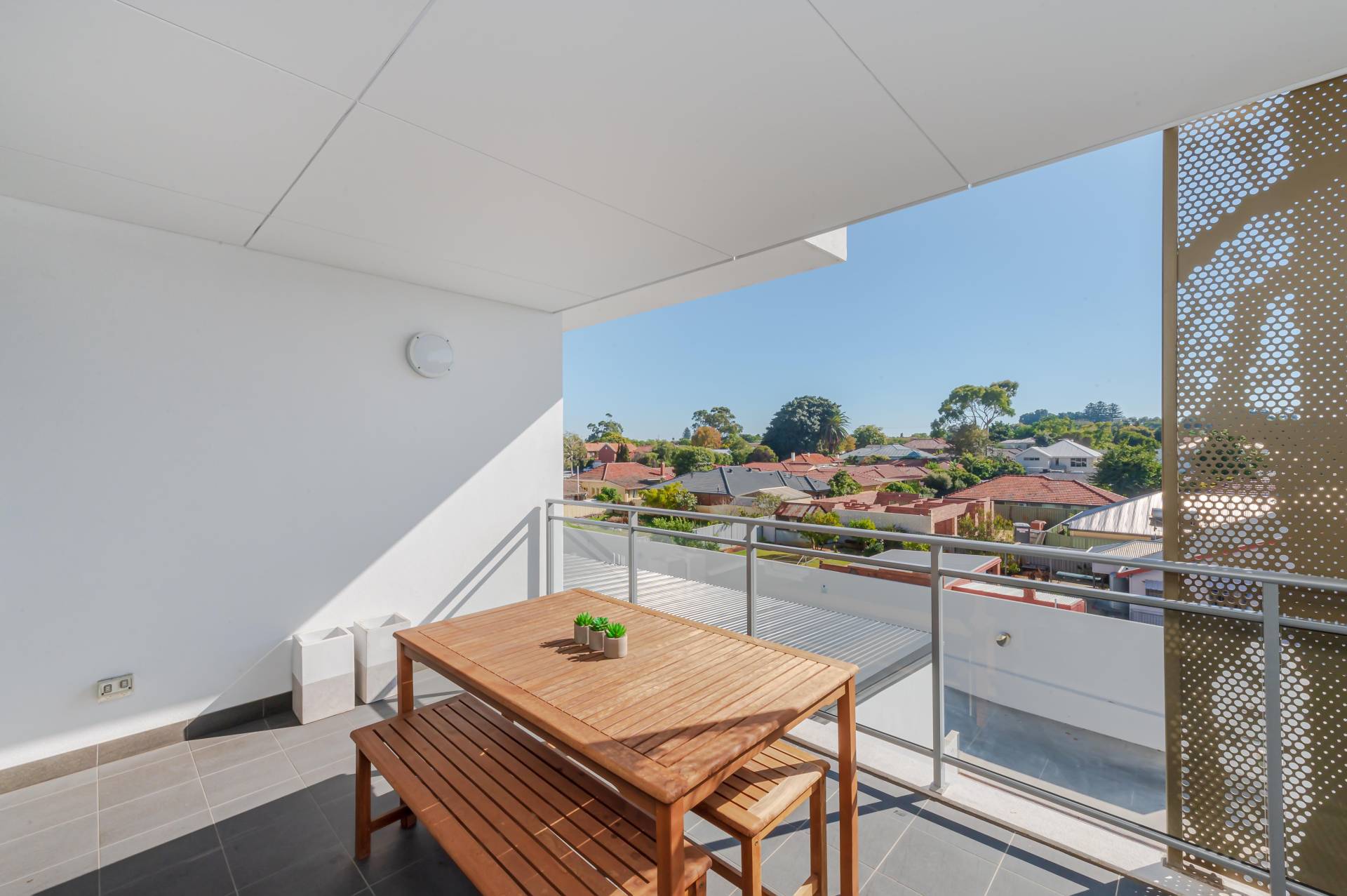 Unit 215, 334 Cambridge St, Wembley - Thumbnail 4