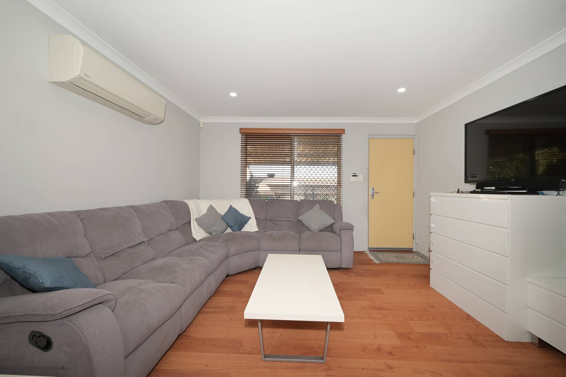 6, 41-45 Avenell Road, Bayswater - Thumbnail 5