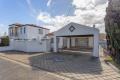 Modern Comfort in Prime Dianella Location – Move-In Ready!