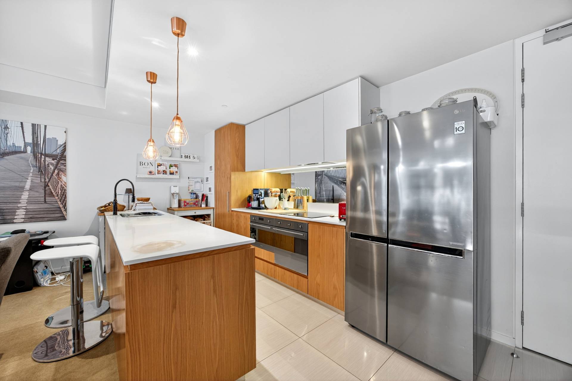 Queens Riverside Luxury Living at Queens Riverside!