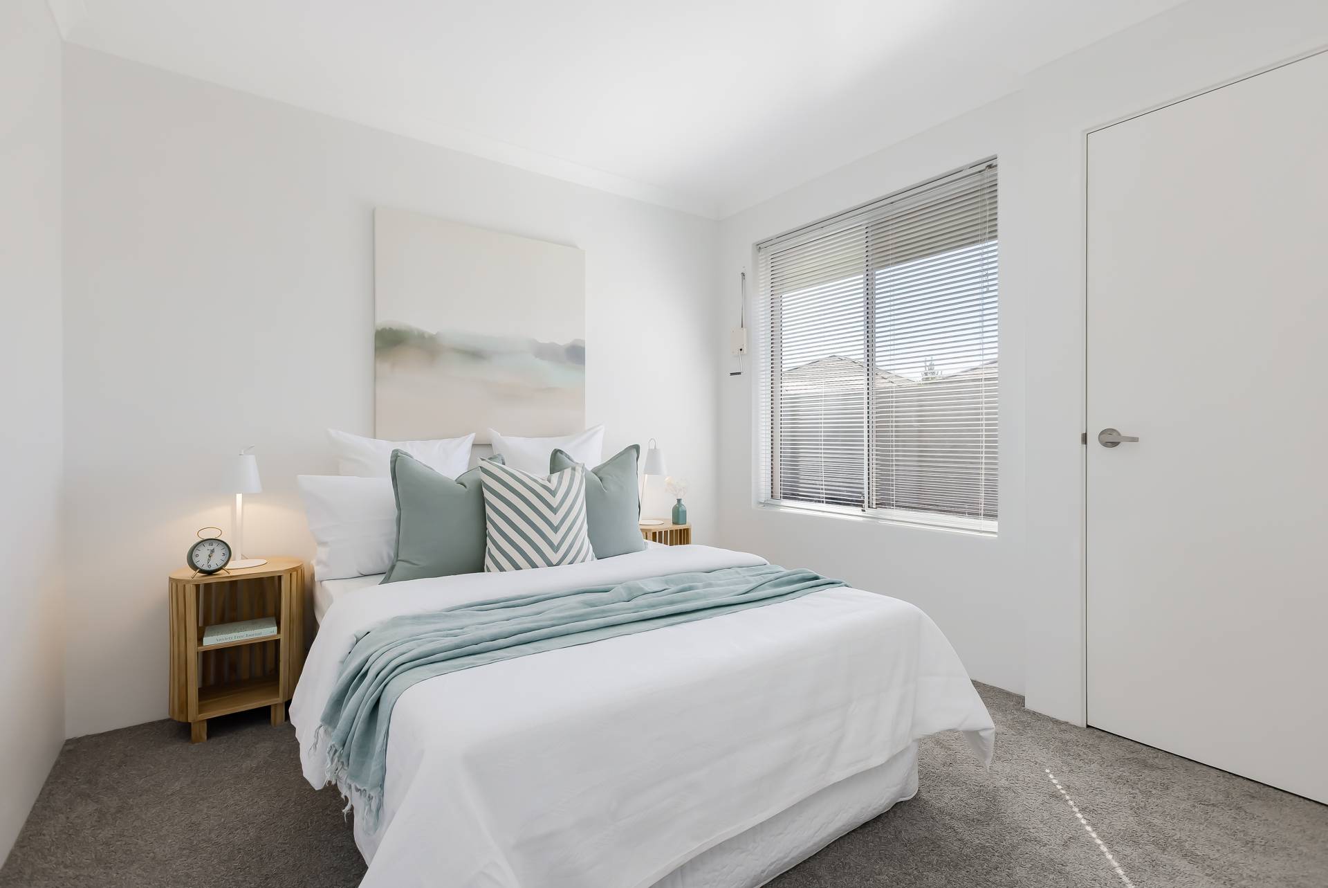 10 Emms Green, Ellenbrook - Thumbnail 6