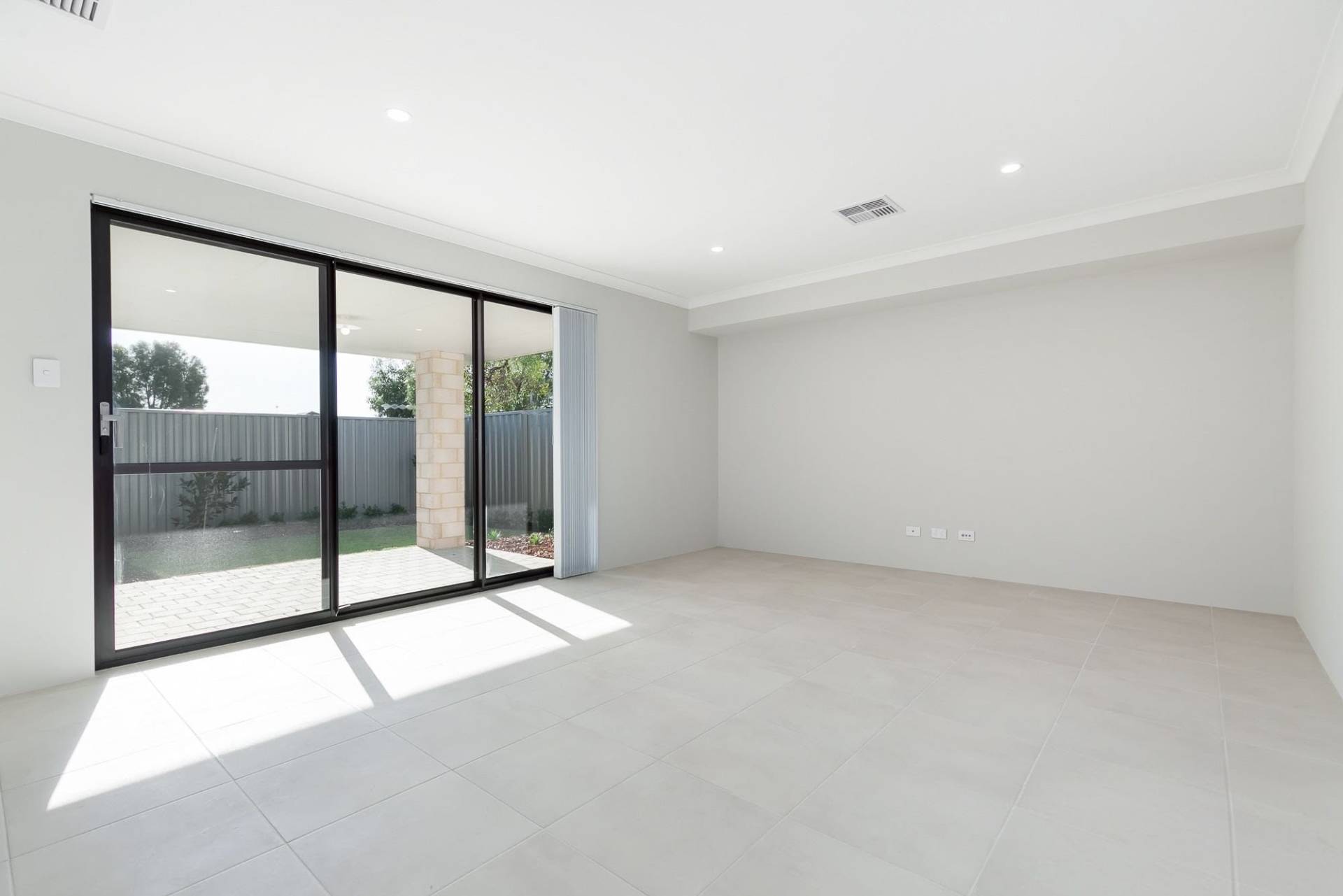 26 Cinnabar Drive, Eglinton - Thumbnail 6