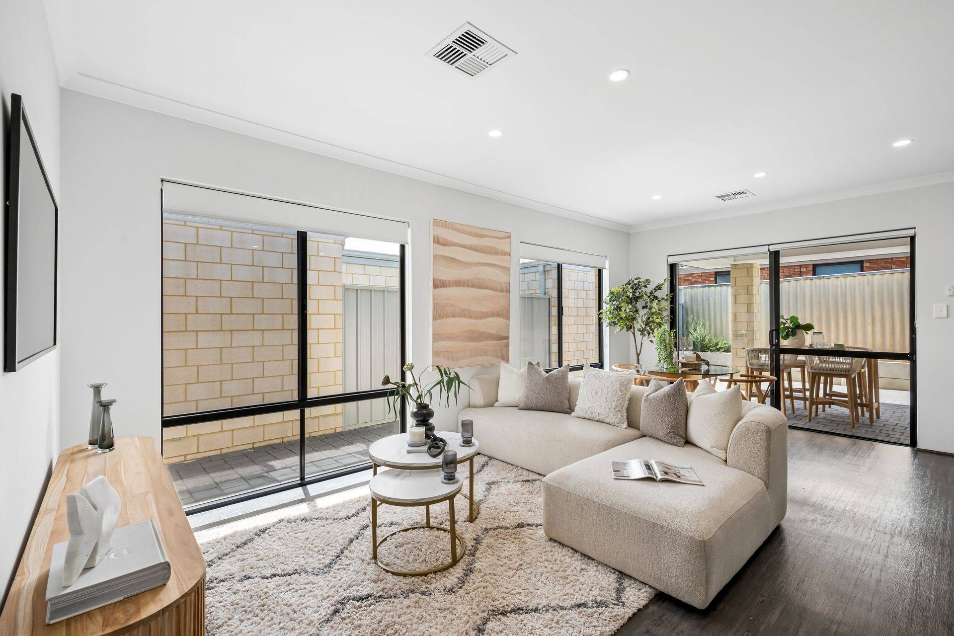 74 Wisteria Parade, Edgewater - Thumbnail 3