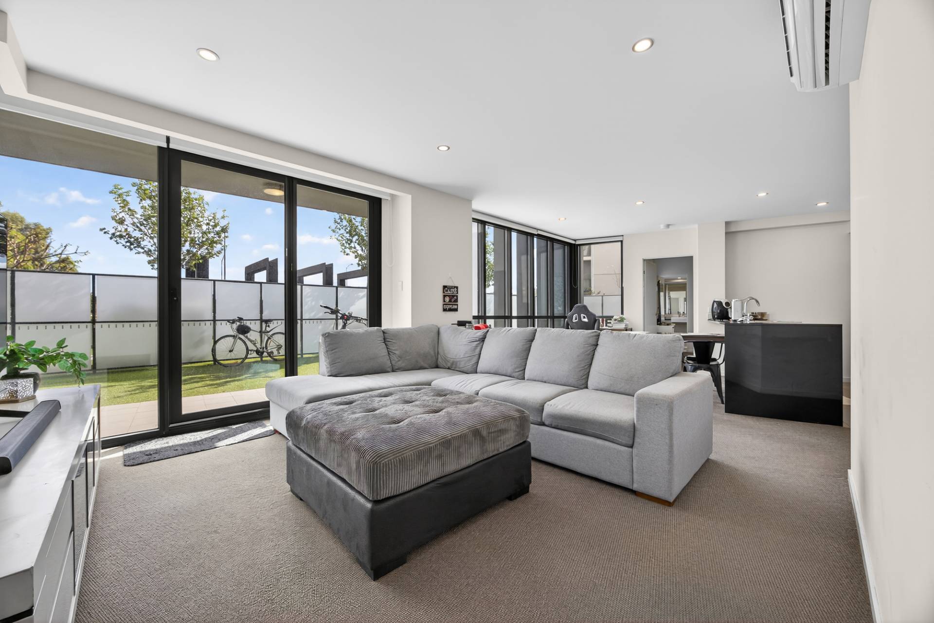 60, 3 Homelea Court, Rivervale - Thumbnail 2