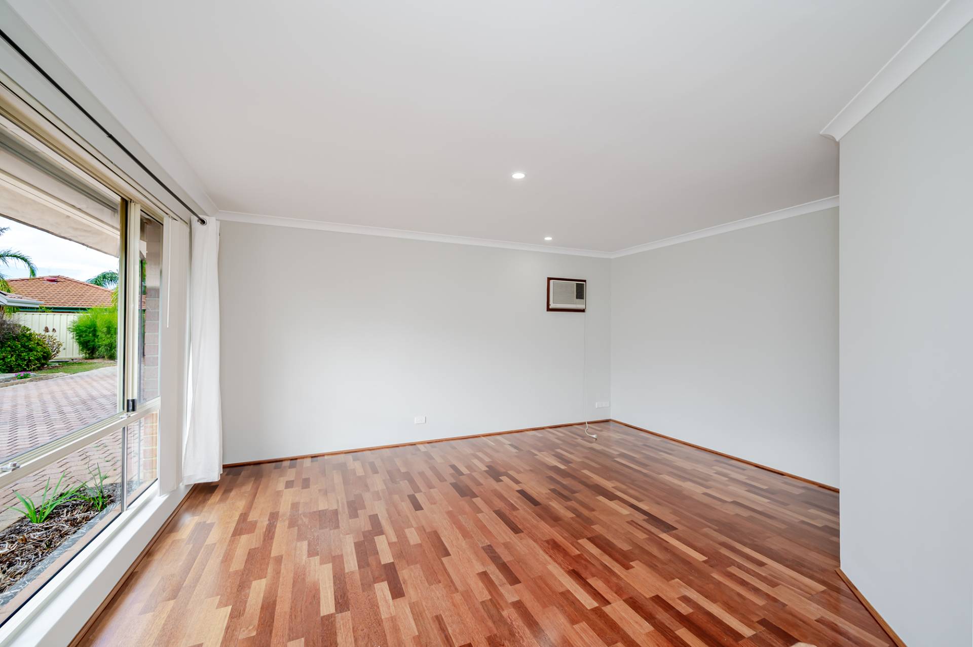 5, 6 Luton Close, Ballajura - Thumbnail 3