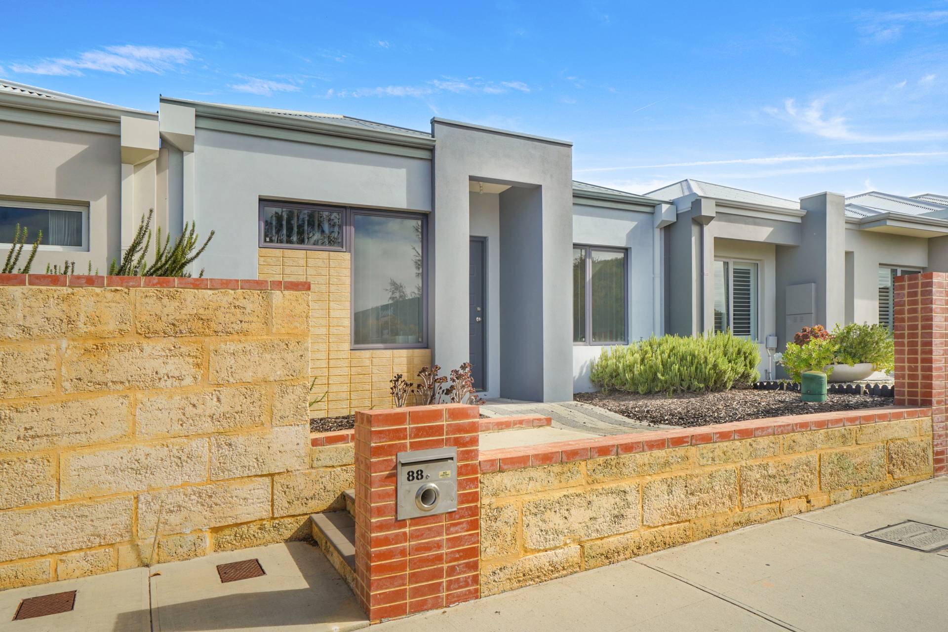 88 Antares Street, Clarkson - Thumbnail 2