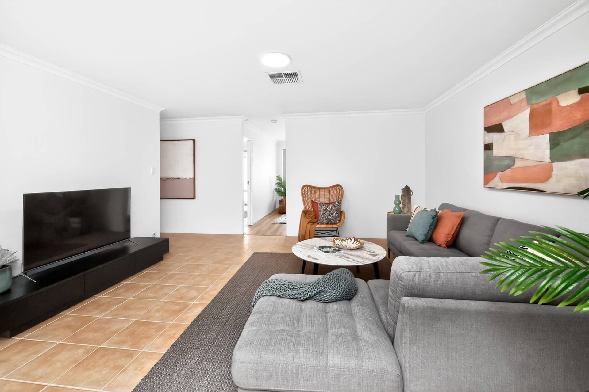 55 St Fillans Bend, Wanneroo - Thumbnail 8