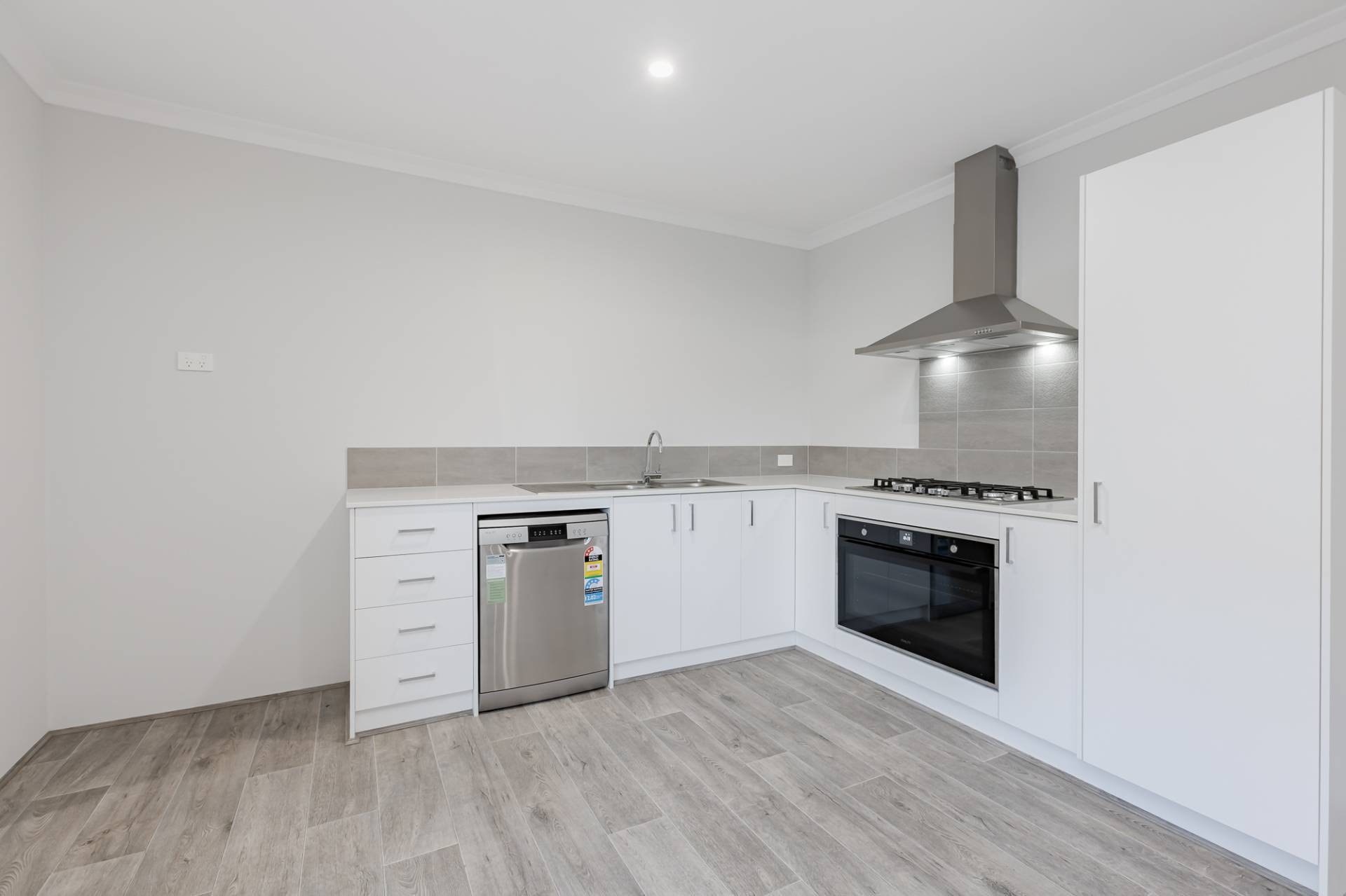 73A Arrowsmith Avenue, Dawesville - Thumbnail 4